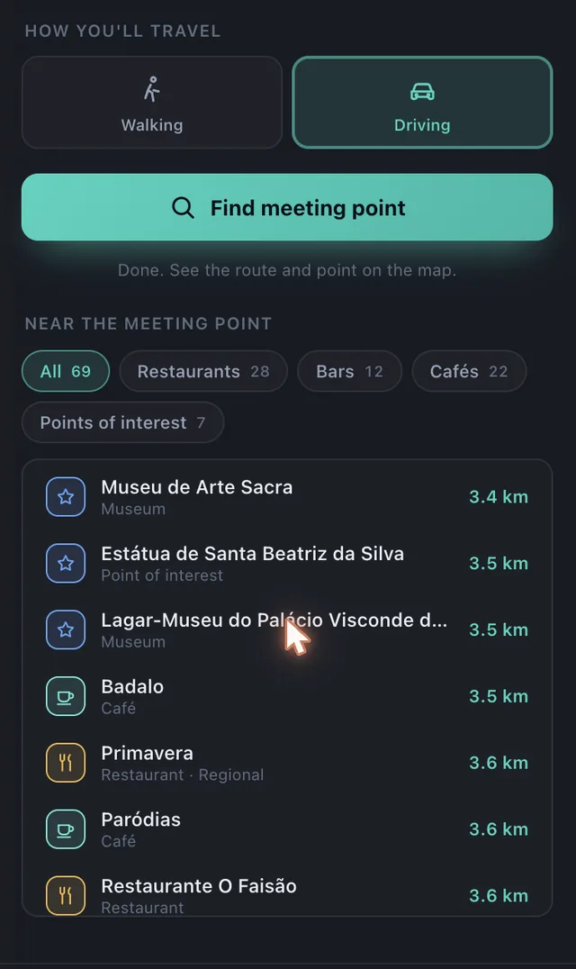 The side panel: walking and driving buttons, the find button, and a tabbed list of nearby places with distances.